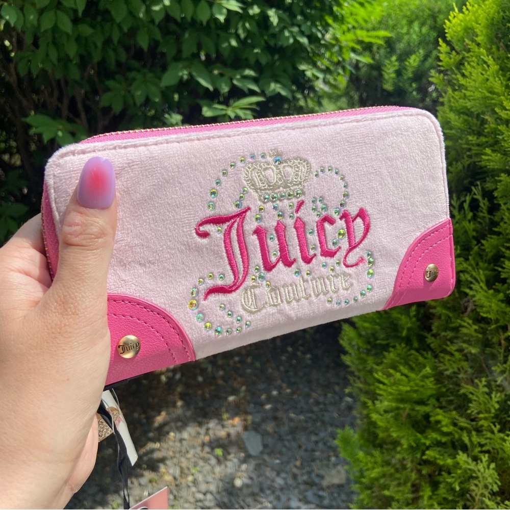 Juicy Couture Pink and White Wallet